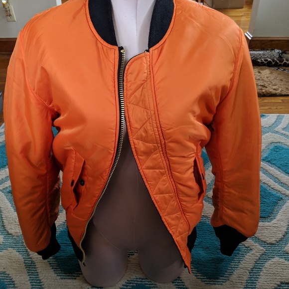 Alpha coat - Picture 5 of 9